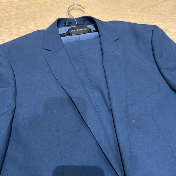 Men’s dark blue suit - Picture 2 of 10